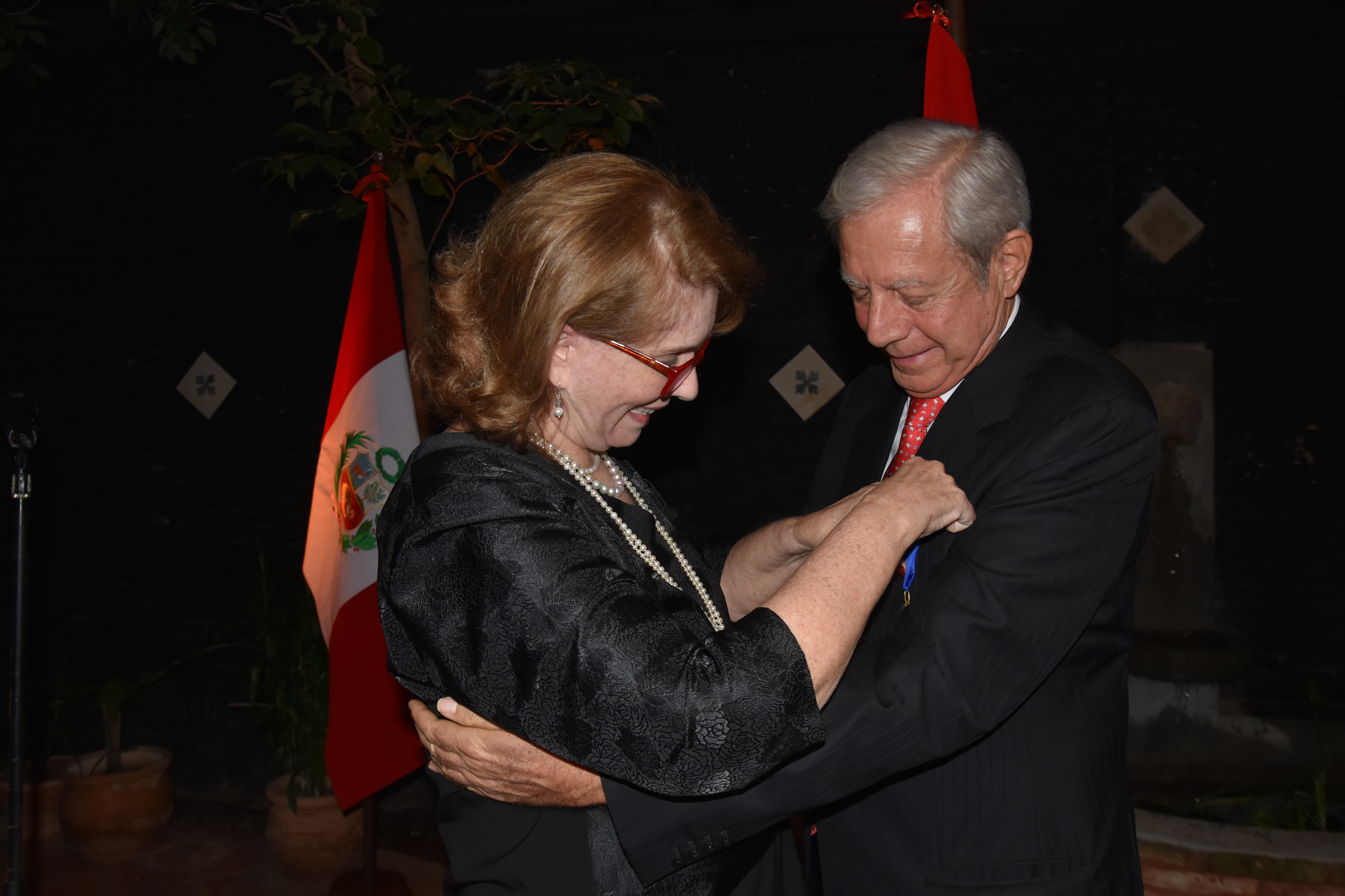 Condecoraron con la “Orden al Mérito del Servicio Diplomático” a Esteban Morábito Heilbrunn, cónsul honorario del Perú en Asunción